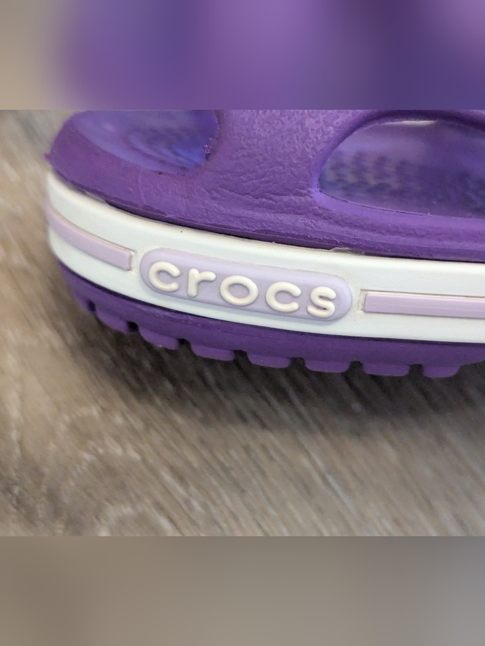 🐊 CROCS Girl's Purple Strap Sandals w/ White Sole & Velcro Closure; C4 or 4T - Picture 10 of 10